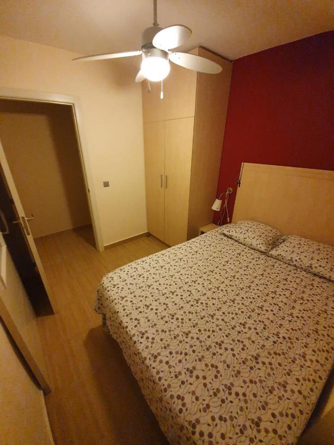 Room in Alicante Downtown en Piso Compartido Exterior foto